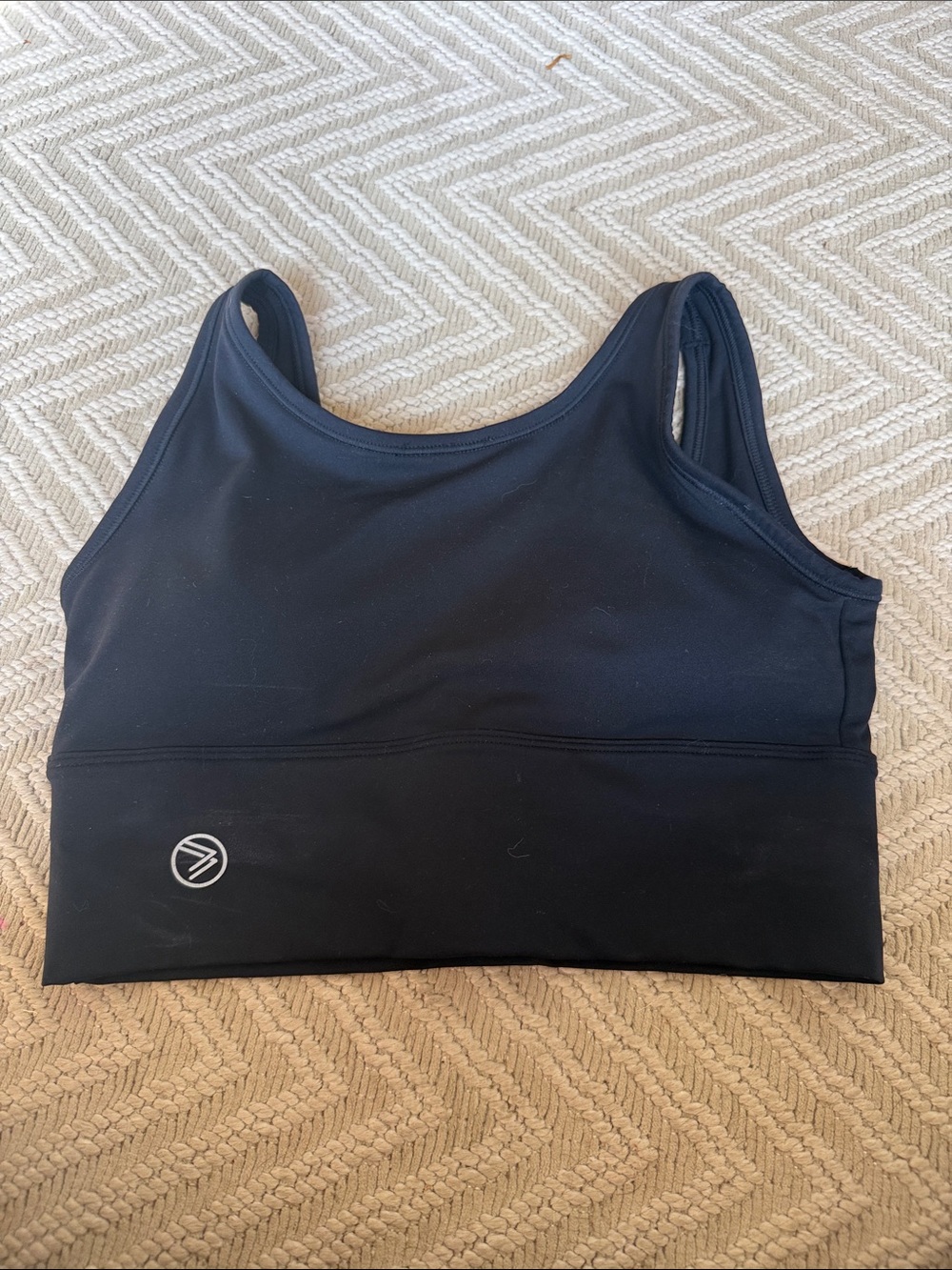 Savvi size medium sports bra